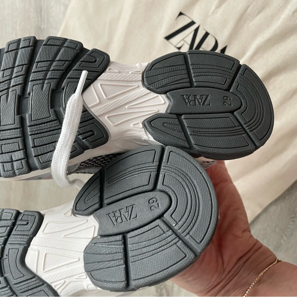 Zara Silver and Pink Sneakers - Picture 6 of 7